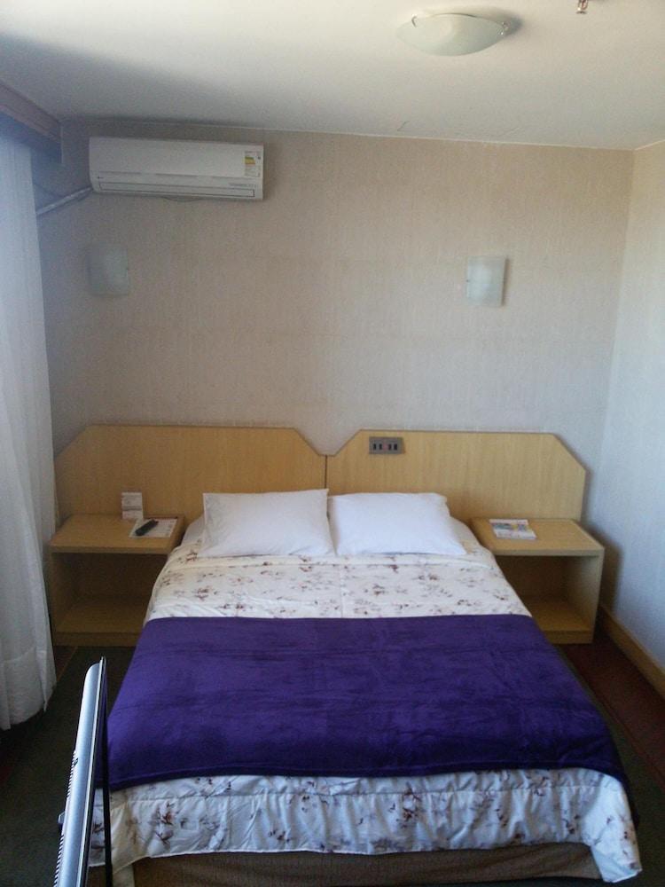 Airam Brasilia Hotel Exterior foto